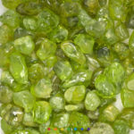 Cristal Rulat Peridot – Iubire, Abundență și Energie Vindecătoare