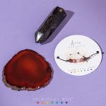 Kit Berbec – Cristal Vârf Astrofilit, Brățară cu Cristale Naturale și Agat Maro