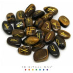 Set Rune Din Ochi de Tigru 25 Piese – Cristale Naturale Rulate Gravate